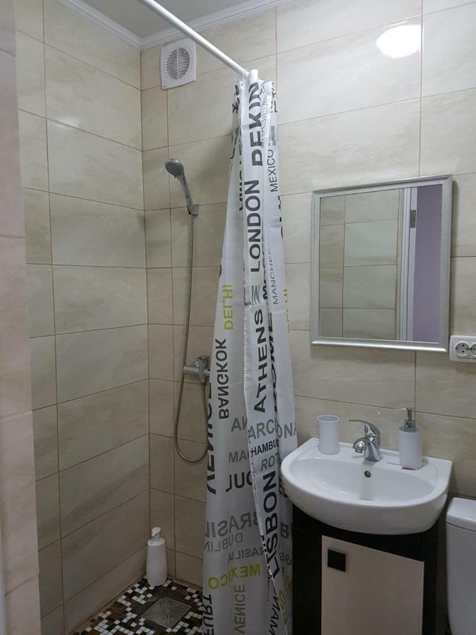 Apartments Like Hotel Chernivtsi Phòng bức ảnh